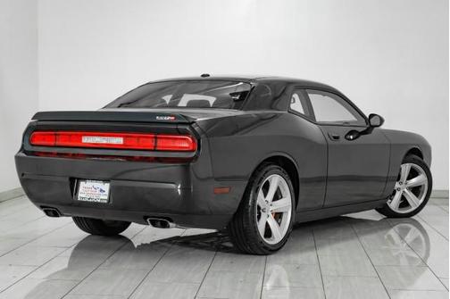 2008 Dodge Challenger SRT8