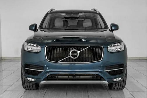 2019 Volvo XC90 T5 Momentum