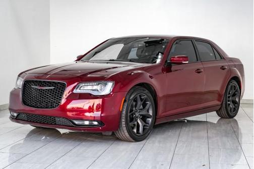 2022 Chrysler 300 C