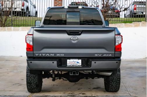2017 Nissan Titan XD SV