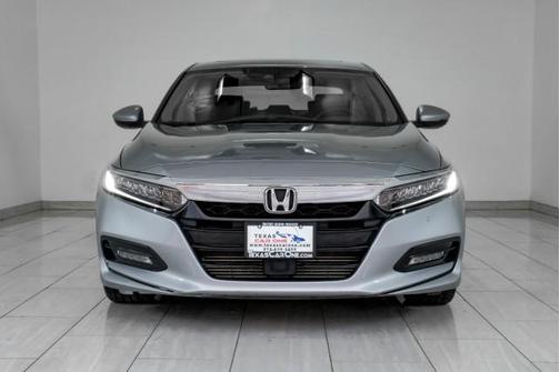 2018 Honda Accord TOURING HONDA SENSING HEADUP DISPLAY BLIND SPOT INFO NAVIGATION SUNROOF LEATHER SEATS
