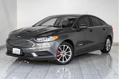 2017 Ford Fusion Hybrid SE