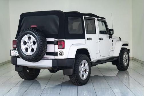 2015 Jeep Wrangler Unlimited Sahara