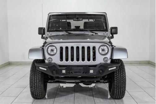 2018 Jeep Wrangler JK Sahara