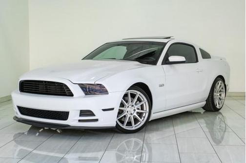 2014 Ford Mustang GT Premium