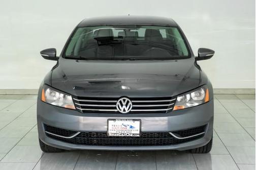 2012 Volkswagen Passat 2.5 SE