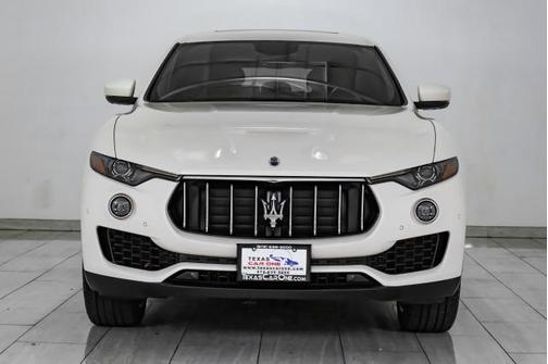 Bianco 2018 Maserati Levante S