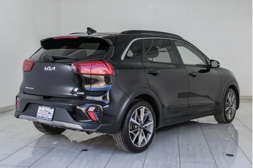2022 Kia Niro Touring SE