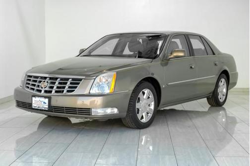 2010 Cadillac DTS Luxury Collection