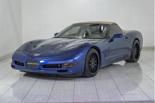 2004 Chevrolet Corvette Base