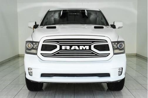 2018 RAM 1500 Sport