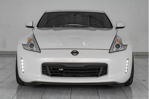 2017 Nissan 370Z Touring