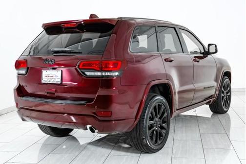 2018 Jeep Grand Cherokee Altitude