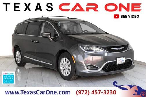 Granite Crystal Metallic Clearco 2019 Chrysler Pacifica Touring L