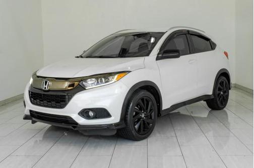 Platinum White Pearl 2021 Honda HR-V Sport