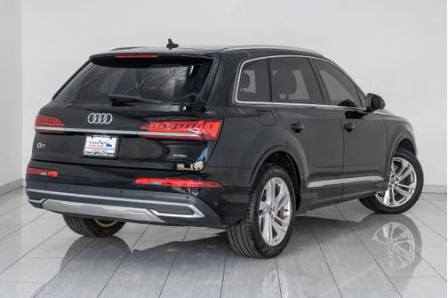 2020 Audi Q7 45 Premium Plus