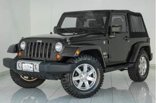 2013 Jeep Wrangler Sahara