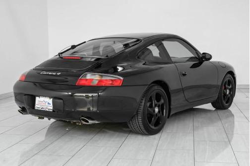 2001 Porsche 911 Carrera 4