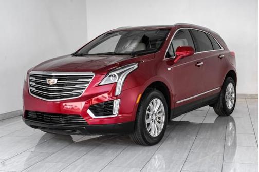 Red Horizon Tintcoat 2019 Cadillac XT5 Base