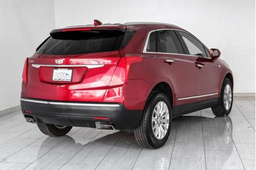 Red Horizon Tintcoat 2019 Cadillac XT5 Base