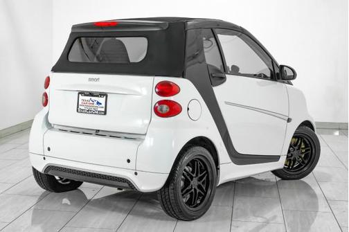 2013 smart ForTwo PASSION AUTOMATIC LEATHER/CLOTH HEATED SEATS REAR CAMERA PADDLE SHIFTERS ALLOY WHEELS
