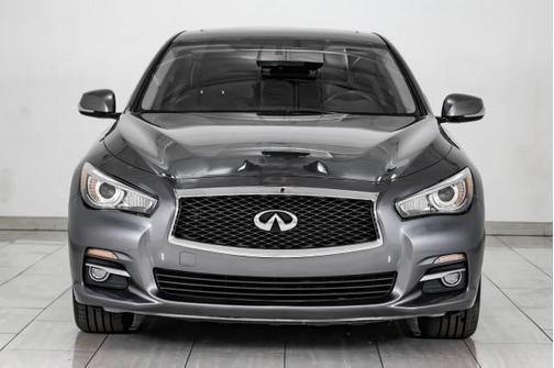 2015 INFINITI Q50 Base