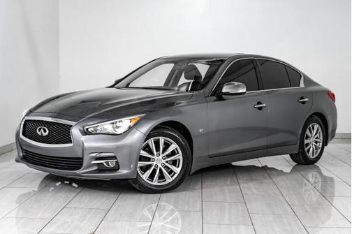2015 INFINITI Q50 Base
