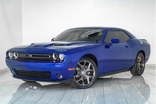 2018 Dodge Challenger SXT