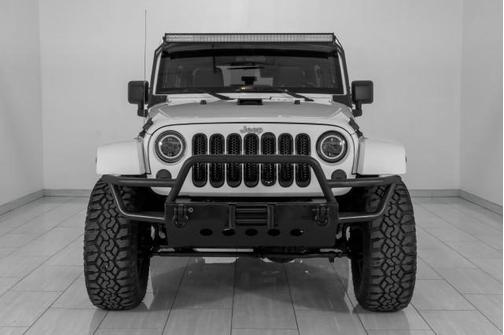 2012 Jeep Wrangler Unlimited Sahara