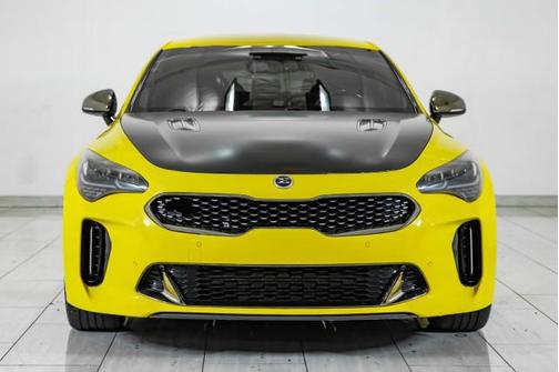 2018 Kia Stinger PREMIER LEATHER HEATED SEATS REAR CAMERA KEYLESS START BLUETOOTH POWER DRIVER SEAT