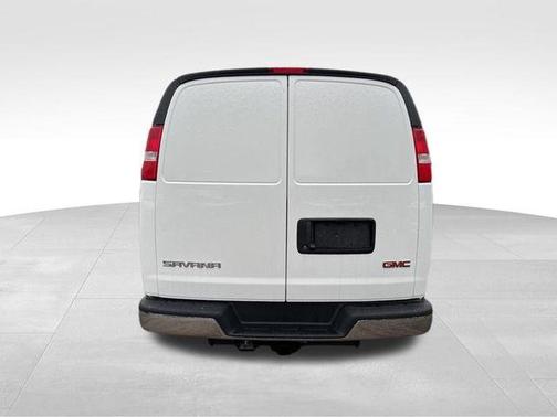 2026 GMC Savana 3500 Work Van
