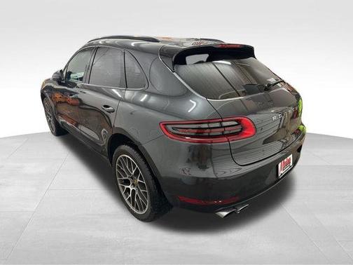 2018 Porsche Macan Sport Edition