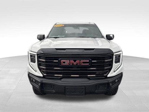 Summit White 2024 GMC Sierra 1500 AT4X