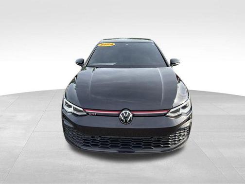 Deep Black Pearl Effect 2024 Volkswagen Golf GTI 2.0T SE