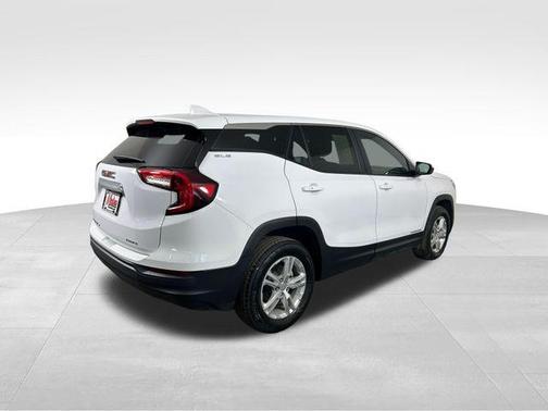 Summit White 2023 GMC Terrain SLE