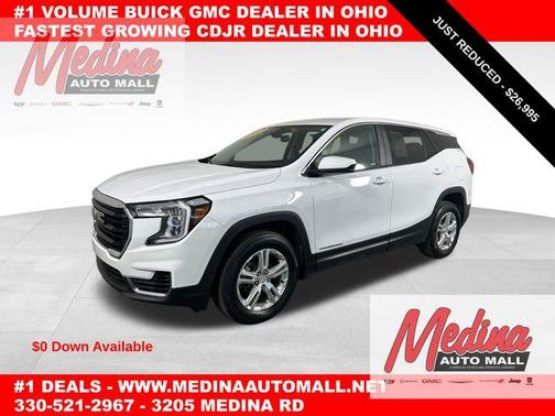 Summit White 2023 GMC Terrain SLE