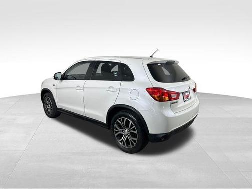 2016 Mitsubishi Outlander Sport 2.0 ES