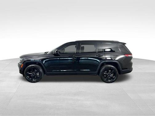 2022 Jeep Grand Cherokee L Laredo