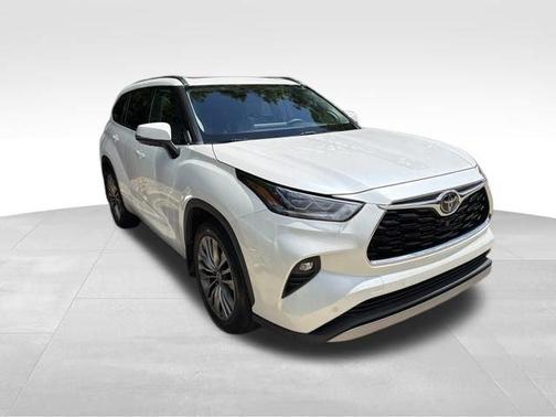Blizzard Pearl 2020 Toyota Highlander Platinum