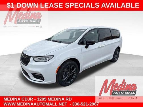 2026 Chrysler Pacifica Select