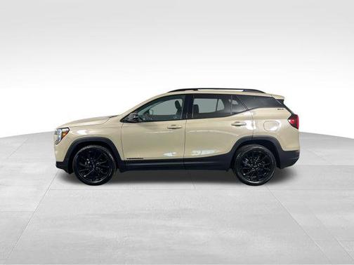 Desert Sand Metallic 2023 GMC Terrain SLT