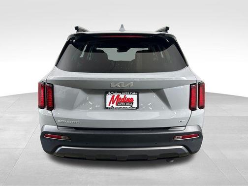 2023 Kia Sorento X-Line EX
