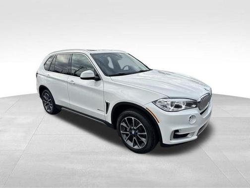 Alpine White 2018 BMW X5 xDrive35i
