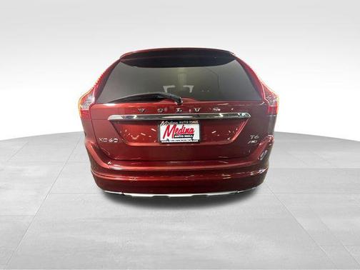 Flamenco Red Metallic 2016 Volvo XC60 T6 Drive-E