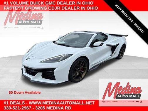 Arctic White 2026 Chevrolet Corvette Z06