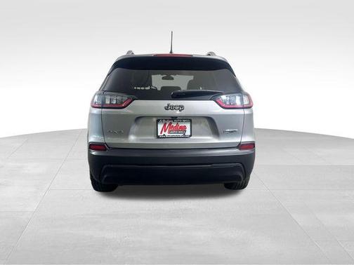 Billet Silver Metallic 2019 Jeep Cherokee Latitude Plus