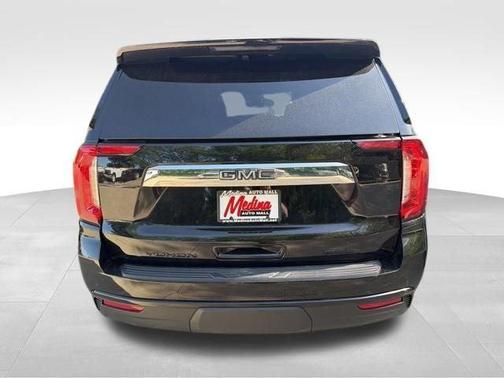 Onyx Black 2023 GMC Yukon SLE