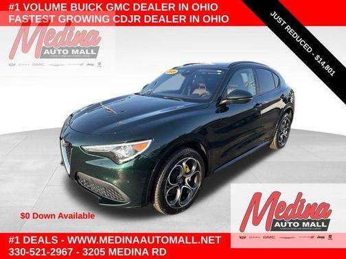 Verde 2021 Alfa Romeo Stelvio Ti Sport