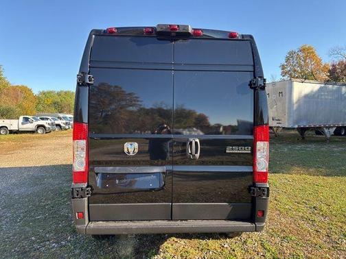 2026 RAM ProMaster 2500 High Roof