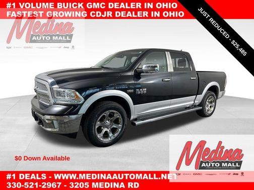 Brilliant Black Crystal Pearlcoat 2017 RAM 1500 Laramie